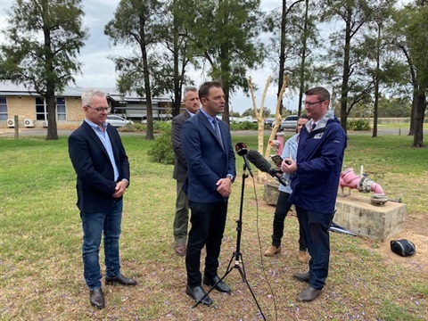Mayor-with-Media.jpg